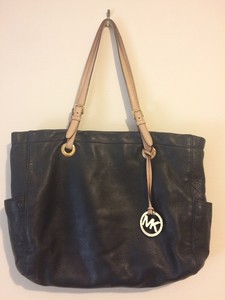 Michael Kors black leather tote purse 