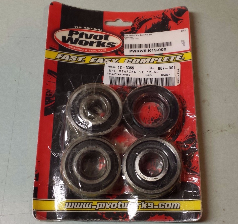 89-90 Kawasaki ZX-7 Rear Wheel Bearing & Seal Kit Pivot