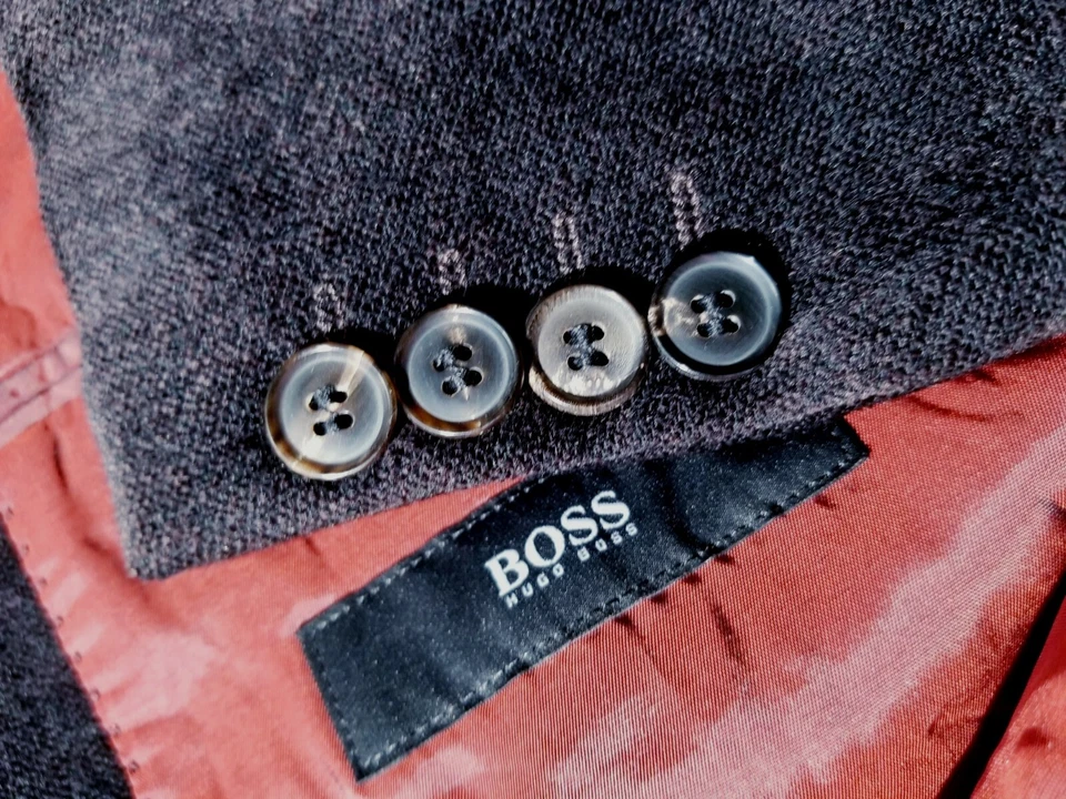 42L Iconic Boss SAKS 紫色黑色 Fleck Velvet Velour 运动外套夹克 — 第 2/4 张图片