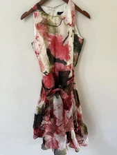 Carmen Marc Valvo Dress Silk Chiffon Size 6 Fit Flare Floral Sleeveless Cocktail