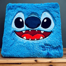NWT Gorgeous DISNEY Lilo Stitch Blue White Furry Cover 16 Eyeshadow Palette