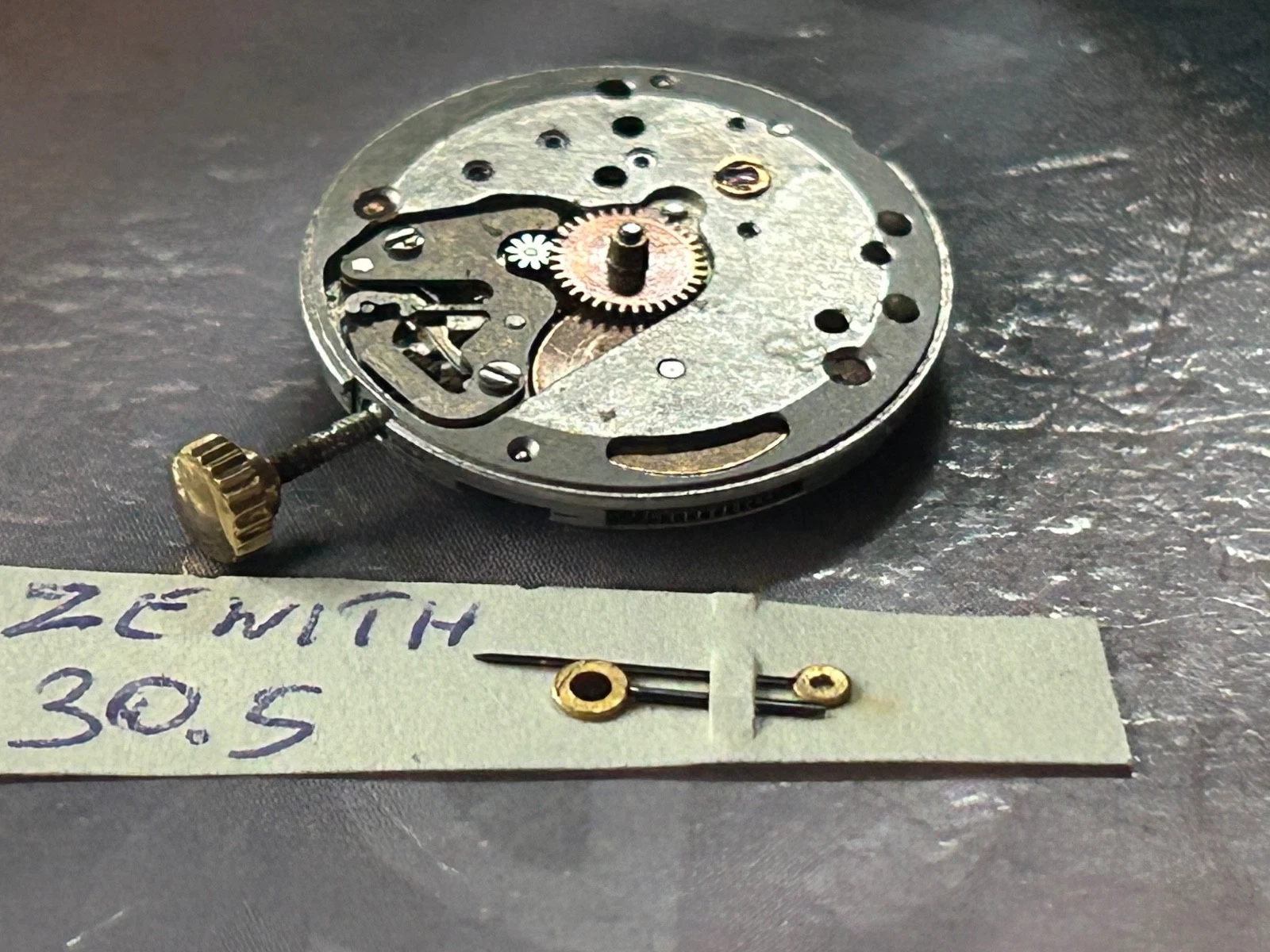 ZENITH Caliber 30.5 + Hands