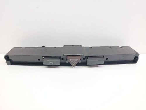Opel Astra H 2004 Schalter Warnblinkanlage 03758075 UST114482
