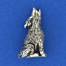 Basic Spirit Handcrafted Wolf Miniature Figurine   Home Decorative Collectible