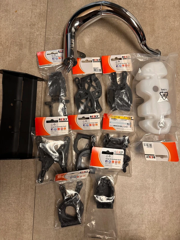 REELY Carbon Fighter 3, 4WD, viele Ersatzteile, 2x Räder, Lauterbacher Tuning - Bild 4 von 4