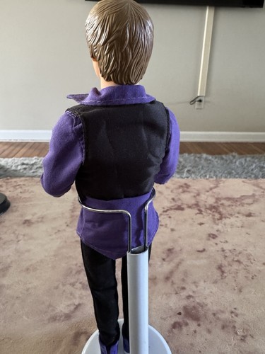 JUSTIN BIEBER Basic Doll - Awards Style - Picture 9 of 10