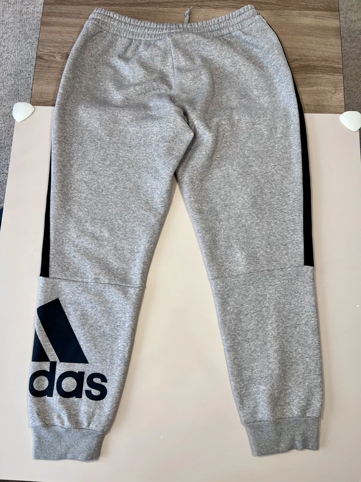Pantalon de jogging Adidas Essentials Big Logo - Gris & Noir - Taille L - Photo 2/4
