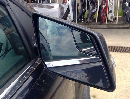 09 10 11 2012 13 14 GMC Acadia Passenger RH Side View Mirror in Black Primed.