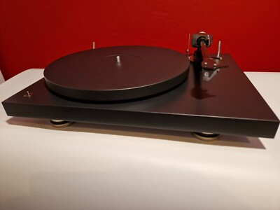 Pro-Ject Debut Pro Plattenspieler inkl. Pro-Ject Pick It Pro - Schwarz