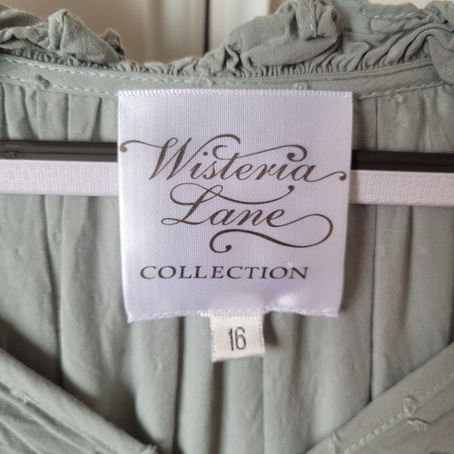 Wisteria Lane Size 16 Long Sleeve Top Blouse Shirt Viscose Sage Green Dobby Spot - Picture 2 of 5