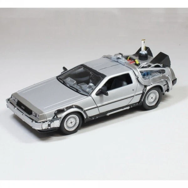Ritorno Al Futuro 2 Delorean Lk Coupé 1981 1/24 Metallo Fly Wheel Bttf II 24417 - Immagine 4 di 4