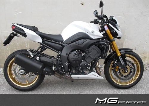 MG Biketec Rearset Kit Black Fixed Footpegs YAMAHA FZ1 (1000cc) 2006 - 2015 - Picture 9 of 11