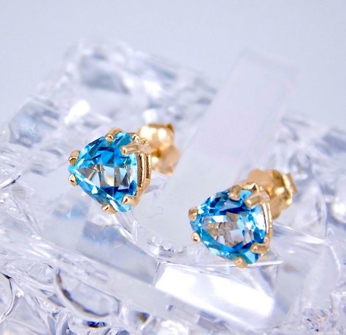 1.50 TRILLION SHAPE SKY BLUE TOPAZ STUD EARRINGS REAL 10K YELLOW GOLD - Picture 2 of 9