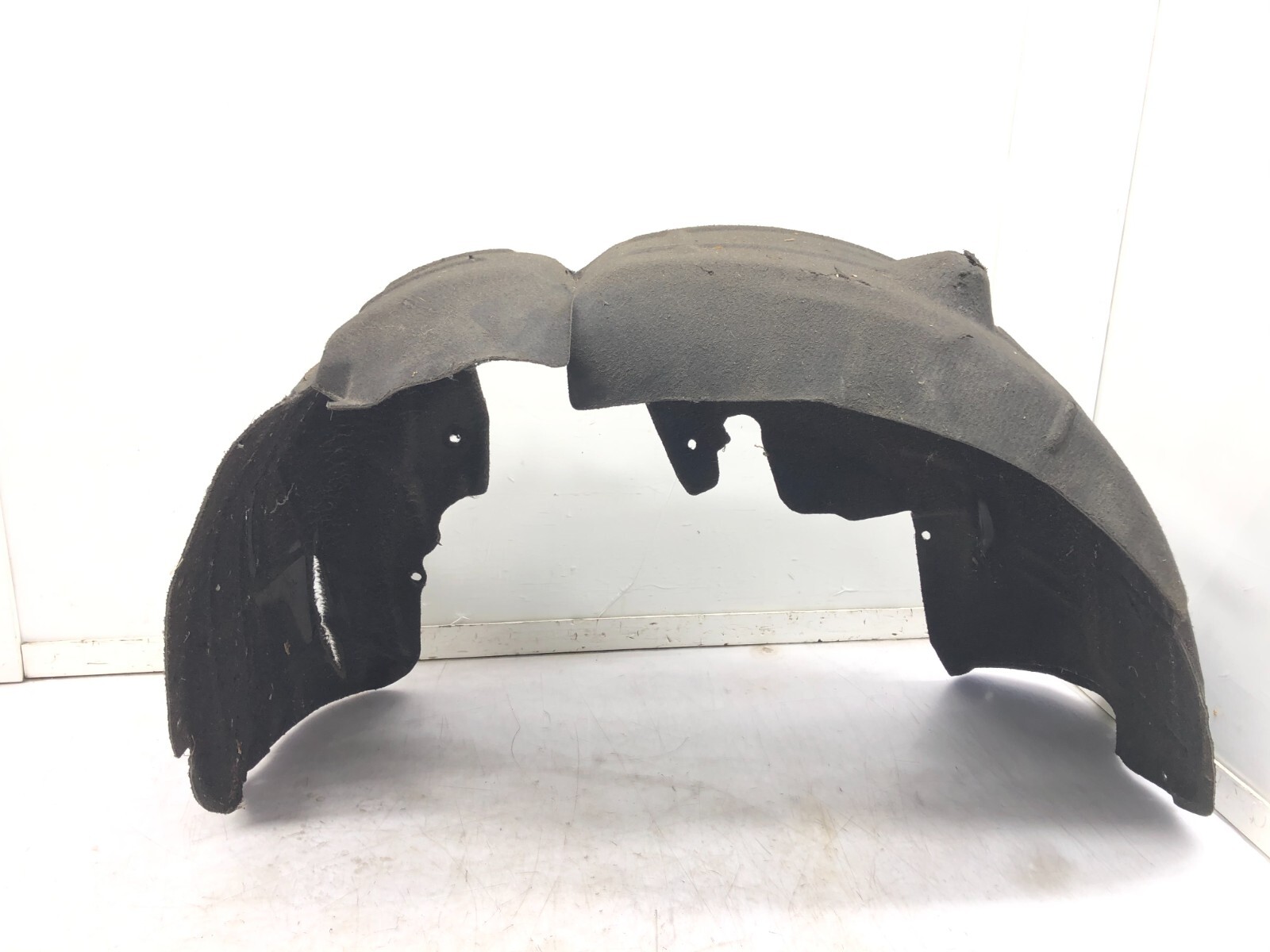 2014-2020 MASERATI GHIBLI RIGHT PASSENGER REAR WHEEL FENDER LINER OEM #NOTE.