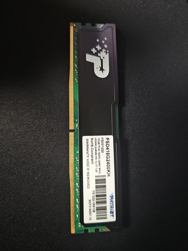 PATRIOT  16GB  DDR4-2400MHz PC4-19200 Memory PSD416G2400K - Picture 1 of 2