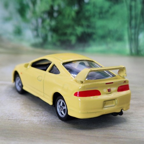 Honda Integra Type R Diecast Model 1/60 (10) - Excellent Condition by Welly - Picture 2 of 6