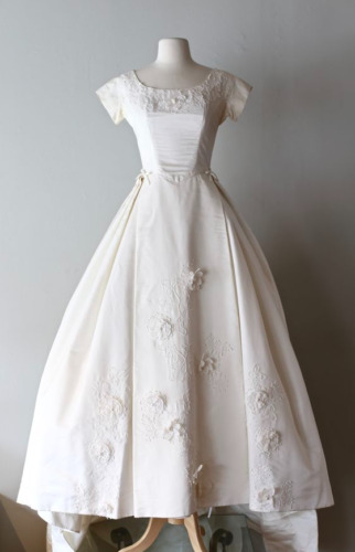 Vintage Satin Wedding Dresses Lace Ivory 1950s Tea Length Party Bridal Gowns - Picture 1 of 5