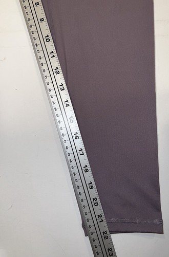 Danskin Women's Crossover Waist Crop Leggings Size LARGE Purple Yoga Pants NWT - Picture 11 of 24