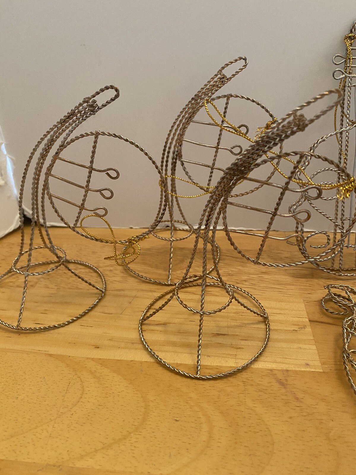 Picture 2 of 4