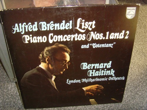 Record Player and Vinyl Collection Joblot - Comes with Vinyl Case - Picture 18 of 22