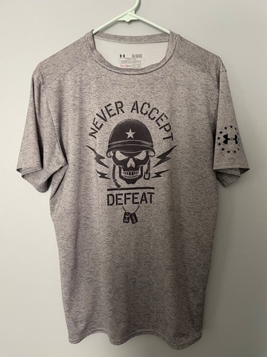 Under Armour Youth Shirt Size XL Compression Skull Never Accept Defeat Heatgear - Picture 1 of 3