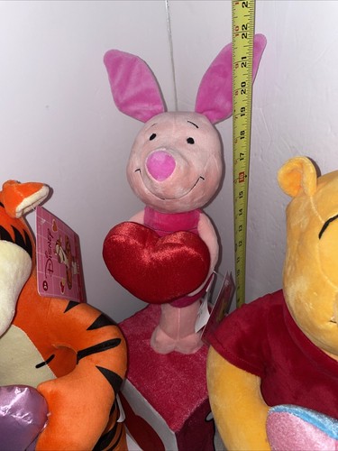 Disney Winnie The Pooh Piglet & Tigger Be My Valentine Porch Plush Greeters - Picture 2 of 23