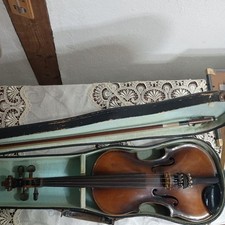 Suzuki violin 1/2 No.17 body case, with bow