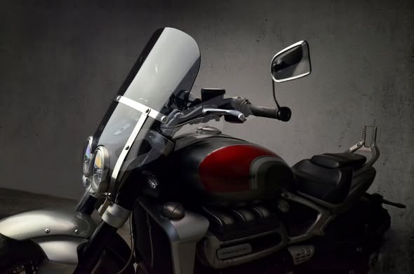 Triumph Rocket 3 R / GT 2500 (19-25) Tall Wide Tour Windscreen