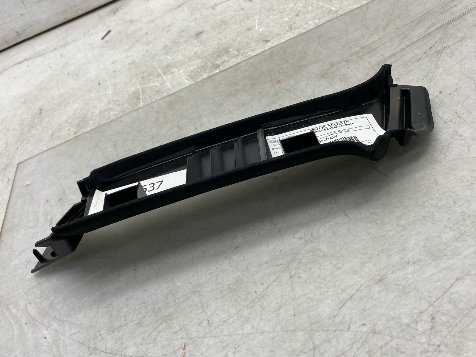2020-2025 ASTON MARTIN DBX OEM LEFT REAR UPPER C PILLAR TRIM PANEL MY83-68291-DA