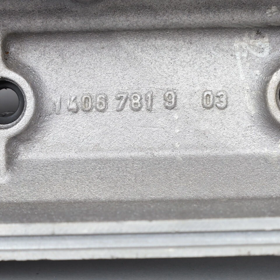 2000-2003 BMW M5 E39 S62 Left Engine Valve Cover 11121406776 OEM Used - Imagem 2 de 4