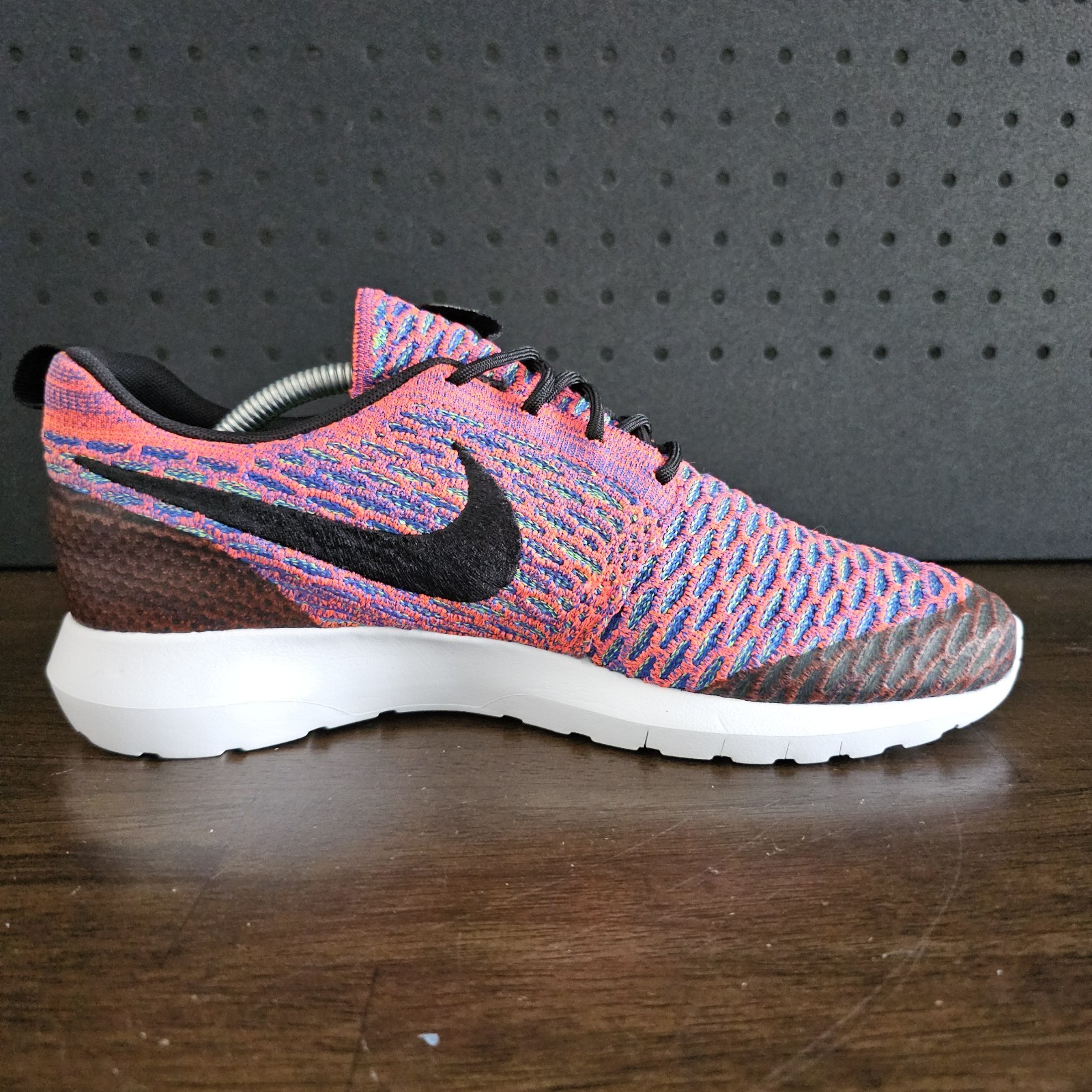 Nike Roshe Run AIR MAX NM Flyknit SE Trainer Shoes Mens 10 816531-600 Crimson