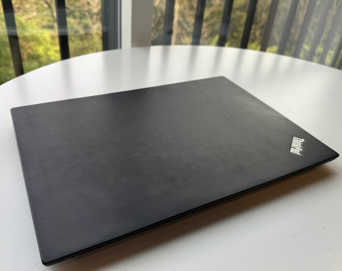 Lenovo ThinkPad T14s, 14-Inch Laptop, with Intel Core i5 10th Gen., 256 GB SSD (Solid State Drive), Windows 10 Pro