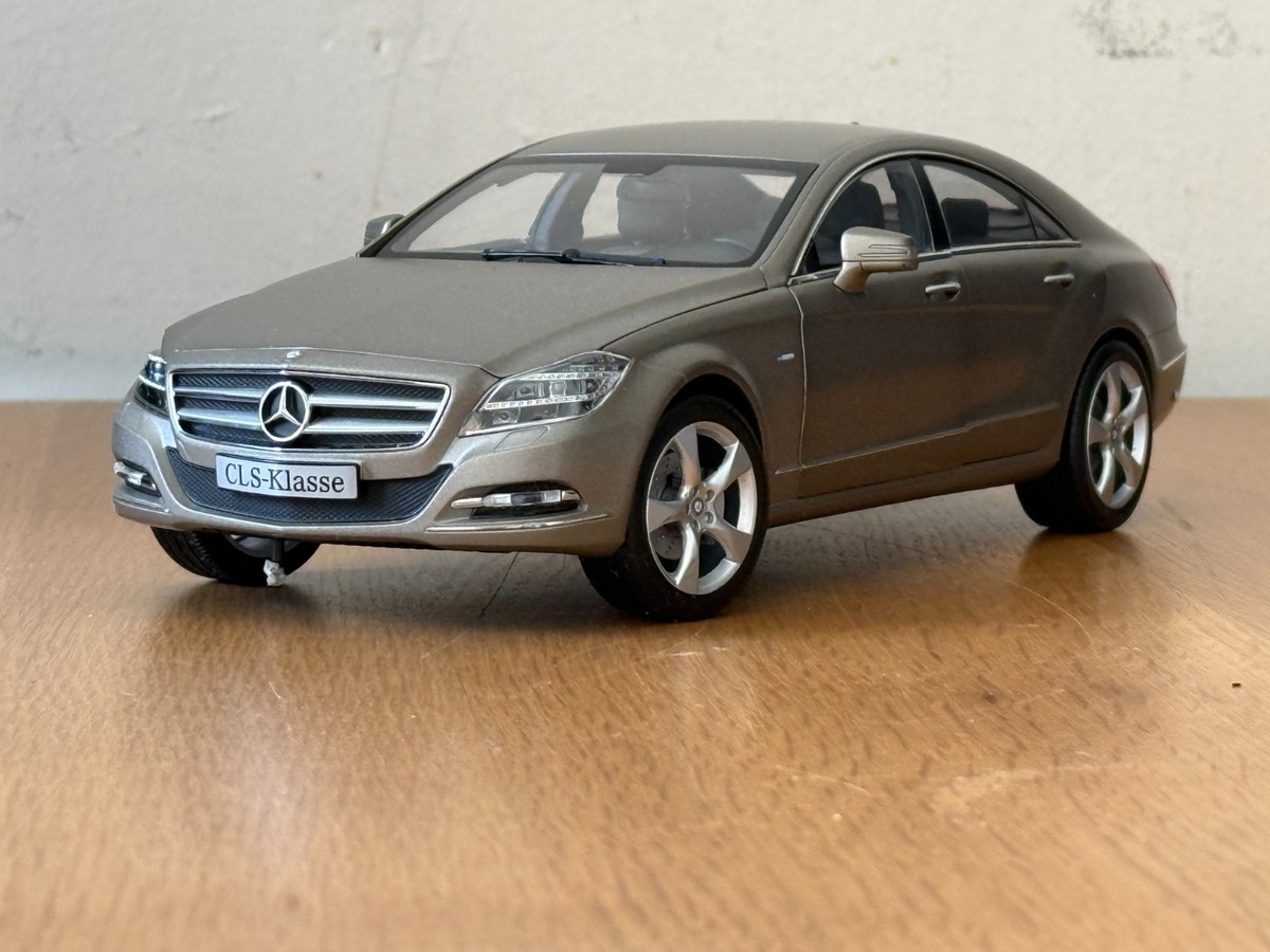 1/18 Gray Mercedes-Benz CLS Sedan | eBay