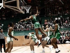 CM267 Bill Russell Boston Celtics Layin 8x10 11x14 16x20 Colorized Photo