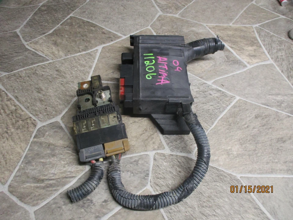 🥇2002-2006 CAJA DE FUSIBLES MOTOR NISSAN ALTIMA RELÉ BLOQUE DE CIRCUITO COMPARTIMENTO V6 GAS Foto 2 de 4