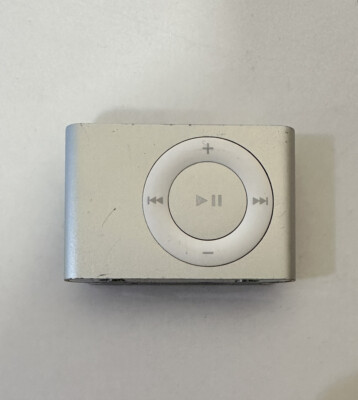 【新品未開封】iPod shuffle 2GB シルバー Apple iPod shuffle 2nd Generation Silver (1 GB) Works great