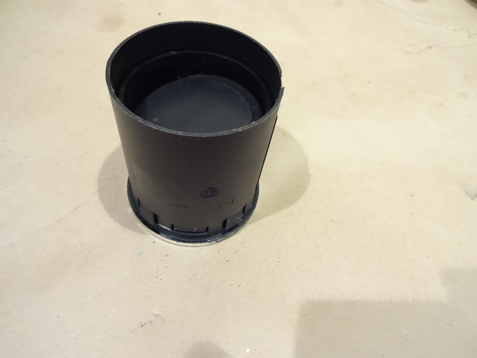 Maserati 4200 - Dashboard AC/Heater Air Vent P/N 382300802