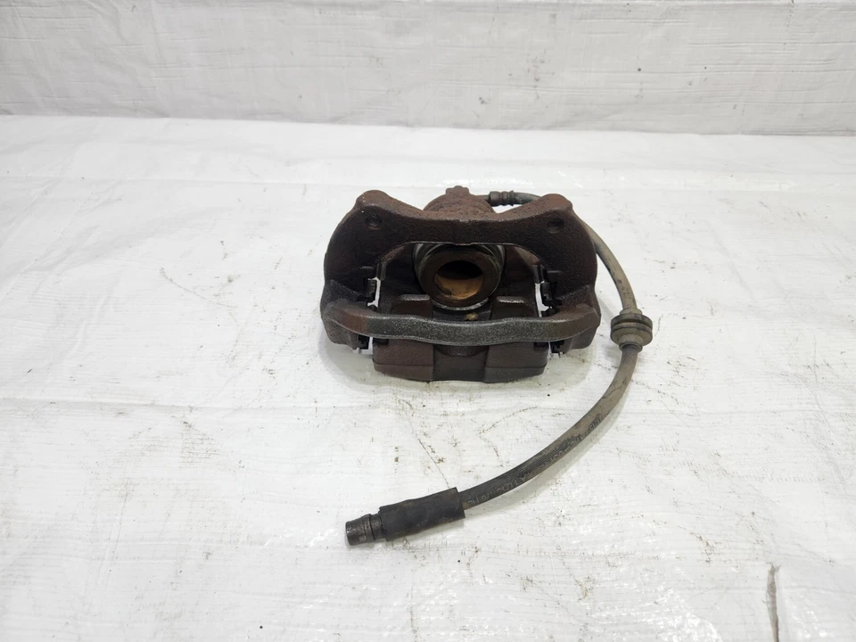 Pinza de freno delantera derecha derecha lado del pasajero Buick Encore 2013-2016 OEM Foto 3 de 4