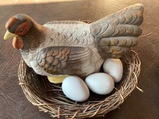 Vintage 10 X 8 Ceramic Chicken Hen On Nest with Eggs. EXCELLENT 
