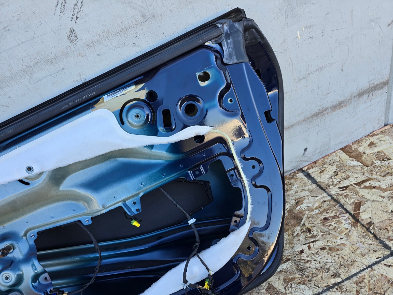 FRONT RIGHT DOOR SHELL ASSEMBLY OEM 119k 08-18 MASERATI GRANTURISMO 4.7L