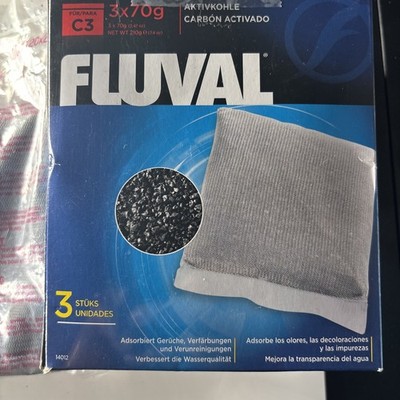 Fluval C2 Activated Carbon, Replacement Aquarium Filter Media, 3-Pack, 14011