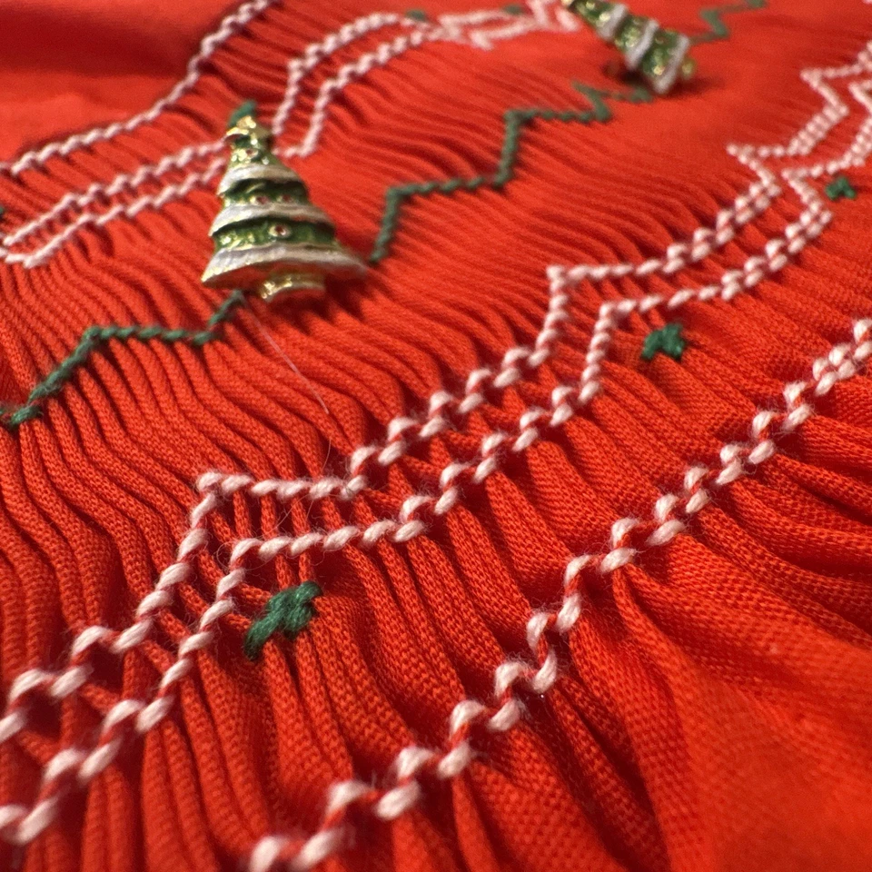 Hecho a mano Vestido de Navidad para bebé con calado con árboles de Navidad/corazón 3-6M Foto 3 de 4