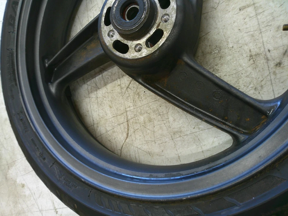 1995 - 1997 川崎 GPZ 1100 ZX1100E 前轮轮圈 — 第 3/4 张图片