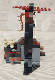 Lego The Hobbit 79001 Escape From Mirkwood Spiders LOTR MISSING 2 PIECES READ