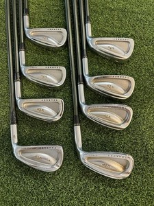 Bois 7 MacGregor V-Foil Tourney Forgé 23° - Arbre Graphite Lite Flex 42" - Occasion Excellent état