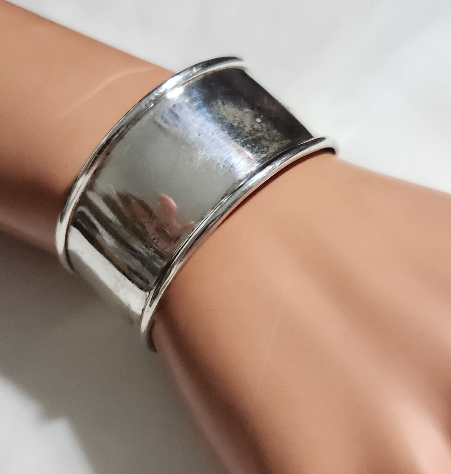 STERLING SILVER CUFF, ARTISAN SIGNED OUTSIDE RIM … - image 1