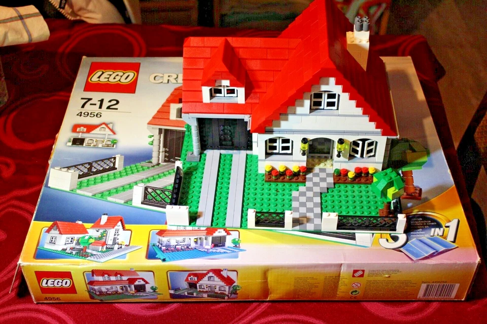 LEGO Creator 4956 House, photo 1 sur 3