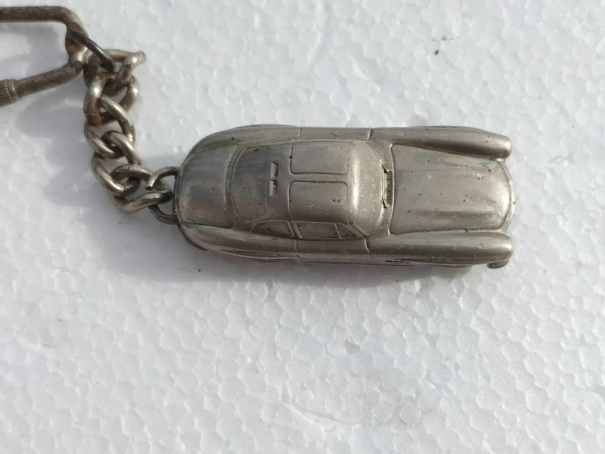 VINTAGE BURAGO ITALY 1954 MERCEDES 300 XL METALLIC KEY CHAIN