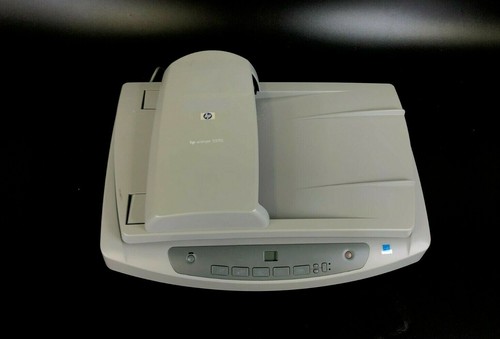 HP ScanJet 5590 Flatbed Scanner UNIT 