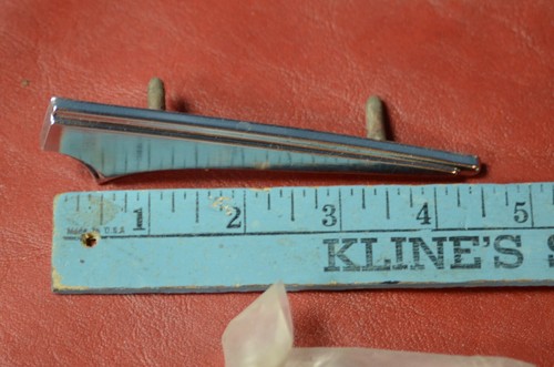 NOS 1978-1979 Cadillac Deville Fleetwood RH Front End Panel Side Molding Trim GM - Picture 6 of 10